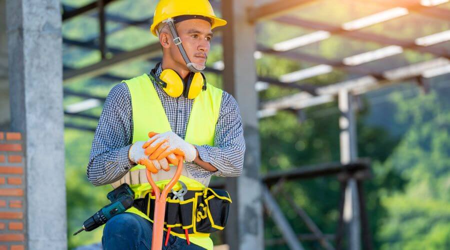 Professional gutter cleaning in Medimont, ID